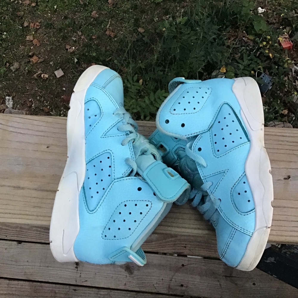 KIDS Jordan 6 still blue/white UNC size 13C